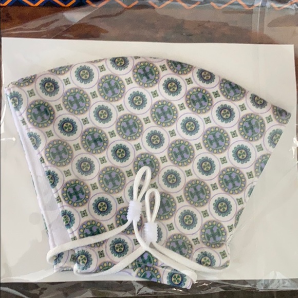 NWT Auth Tory Burch Face Mask - Picture 6 of 6